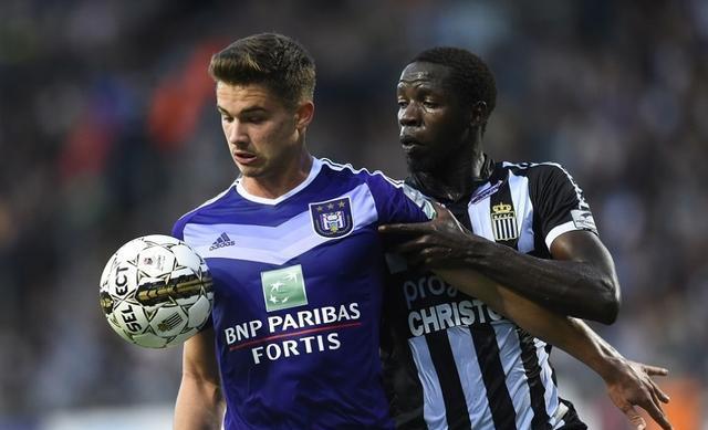 这对于俱乐 这对于俱乐