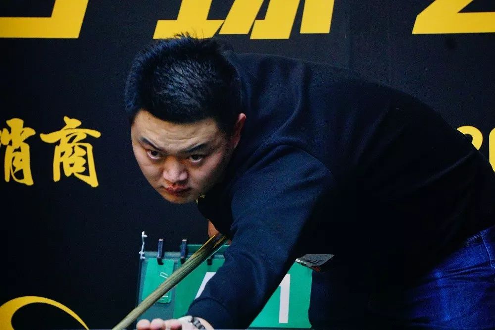 年轻球迷 年轻球迷