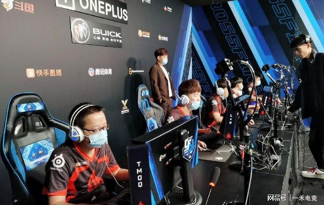 欧冠战报再 欧冠战报再